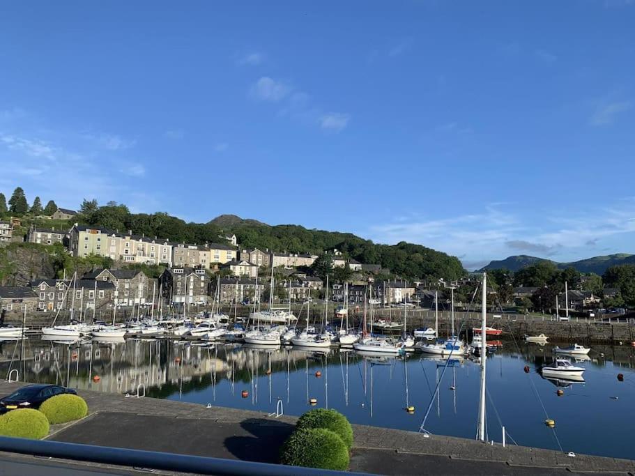 Appartamento Harbour Haven: Spectacular Views Porthmadog Esterno foto